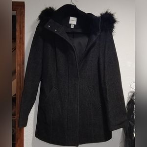 Croft&Barrow wool coat with detachable hood. Size medium.